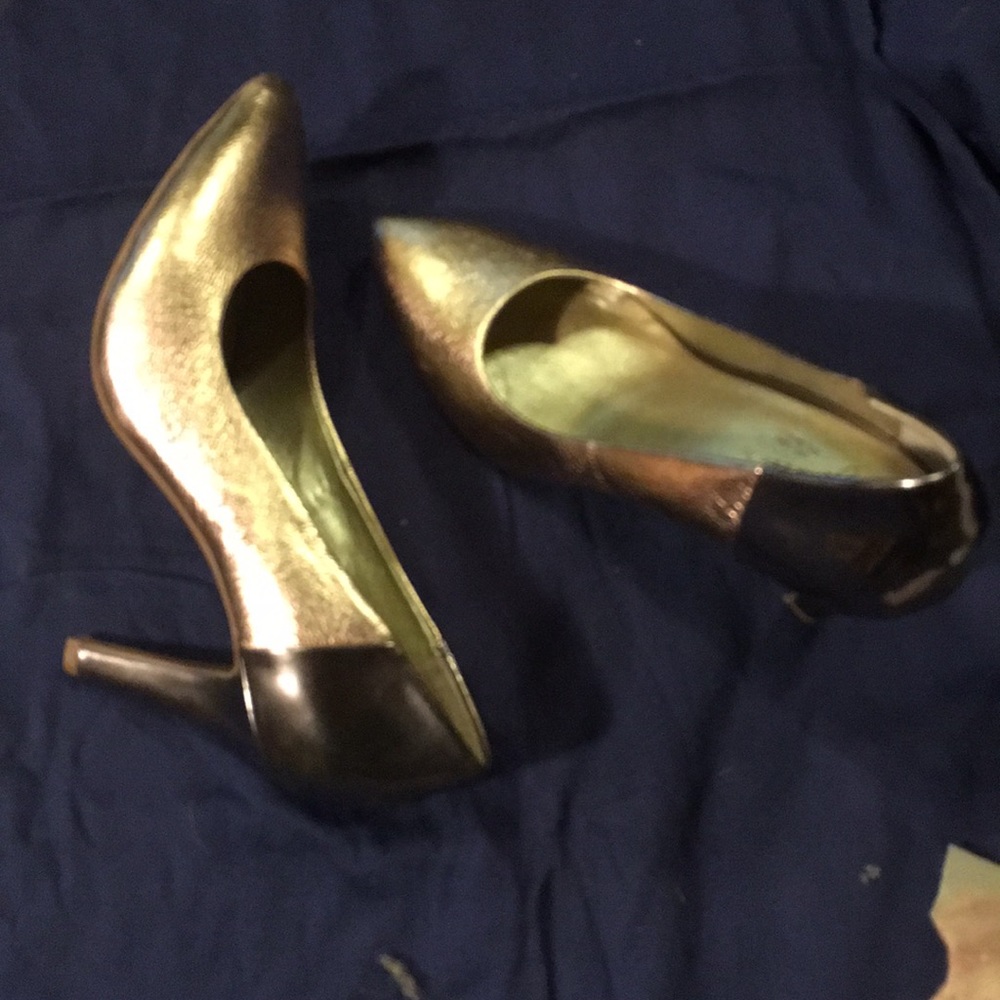 Rose gold pumps